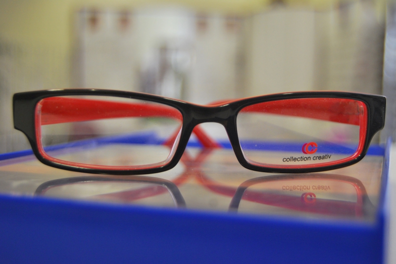 opticien-NEOULES-min_view-sight-lens-frame-optics-spectacles-1141012-pxhere.com